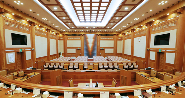 Grand Courtroom photo 3